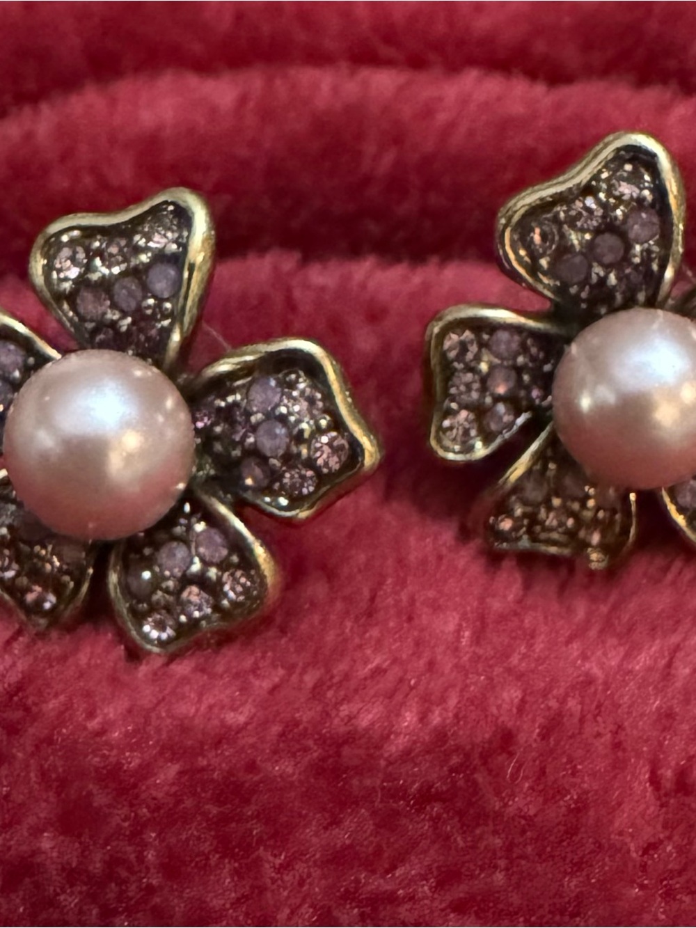 Heidi Daus Signed Pink Crystal Flower Faux Pearl Pierced Earrings Gold Tone